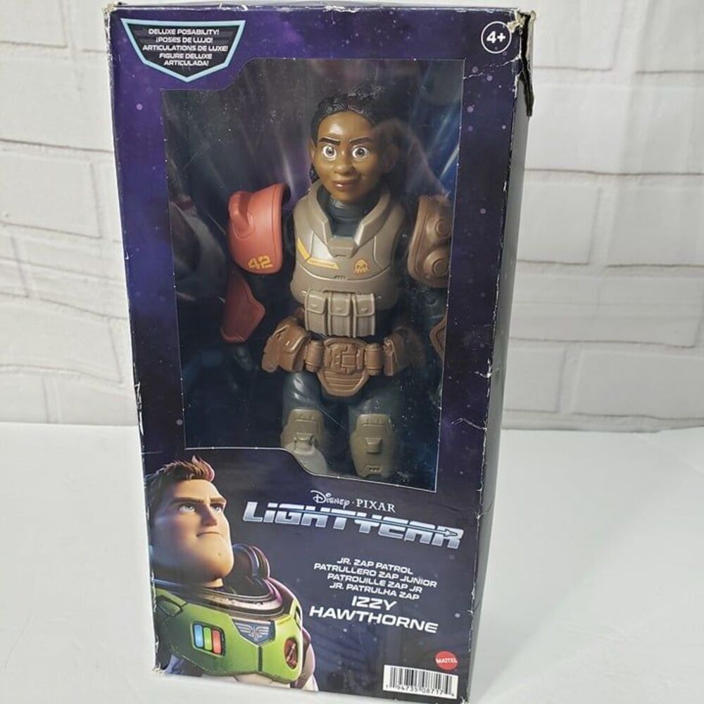 Disney Pixar Lightyear Izzy Hawthorne Action Figure 12" NEW Mattel Toy Girl - Picture 2 of 7
